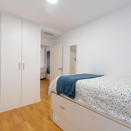 Piso Nuevo En Triana Apartment Seville Exterior photo